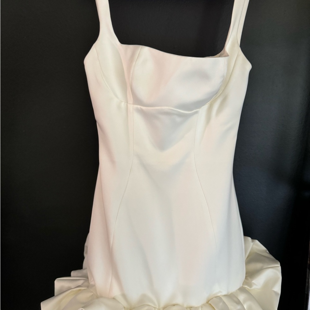 HOUSE OF CB DRESS - Picture 4 of 9